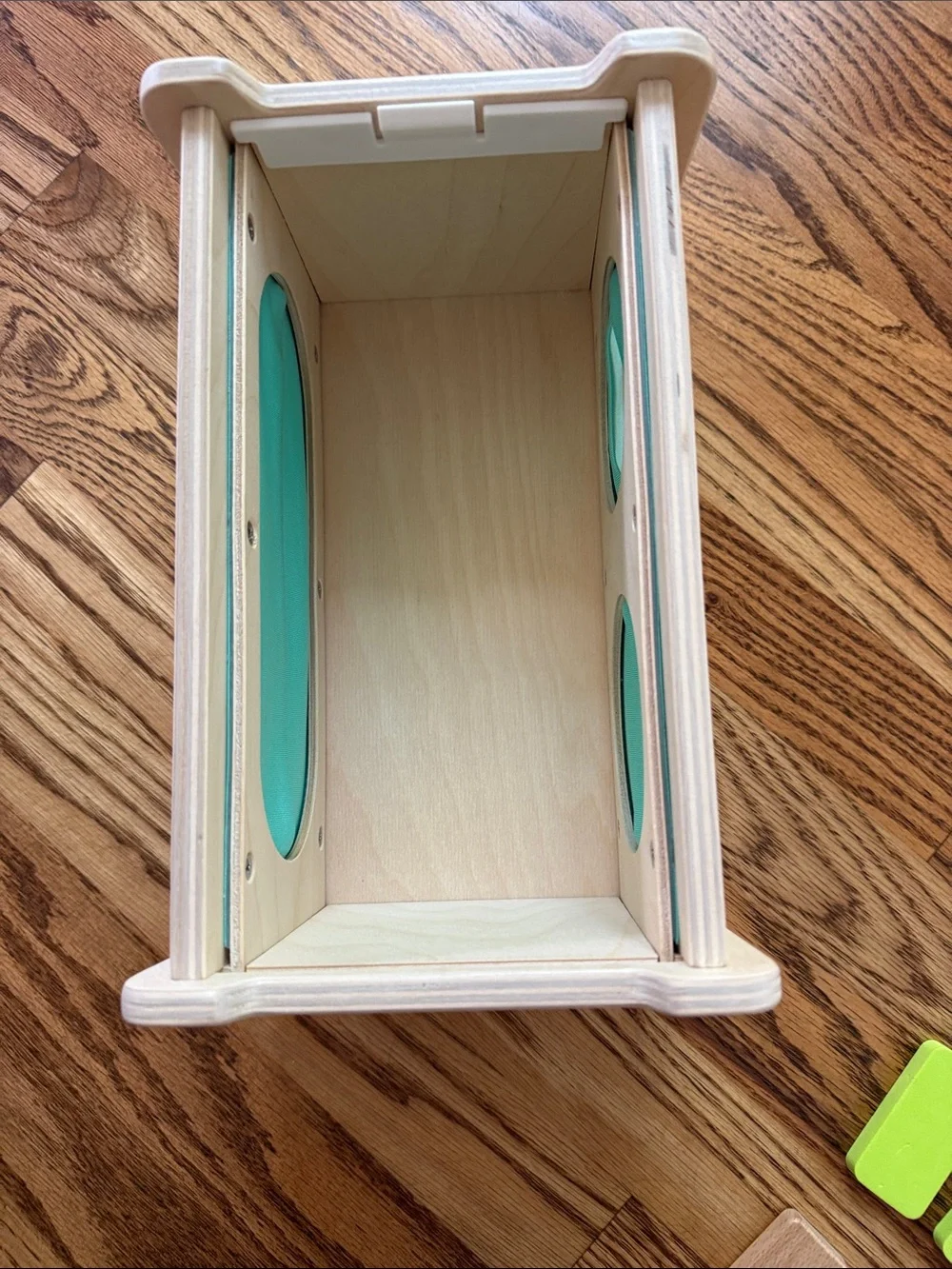 Lovevery- The Analyst Play Kit, Montessori Sensory Box